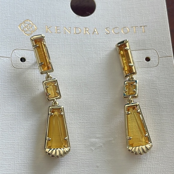 Kendra Scott Serena Linear Earrings  New Drop Tier Yellow Square New Sz OS - Picture 3 of 7